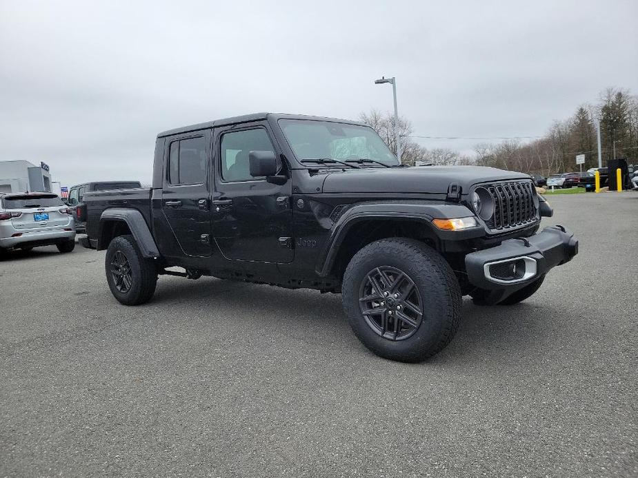 new 2024 Jeep Gladiator car, priced at $50,022