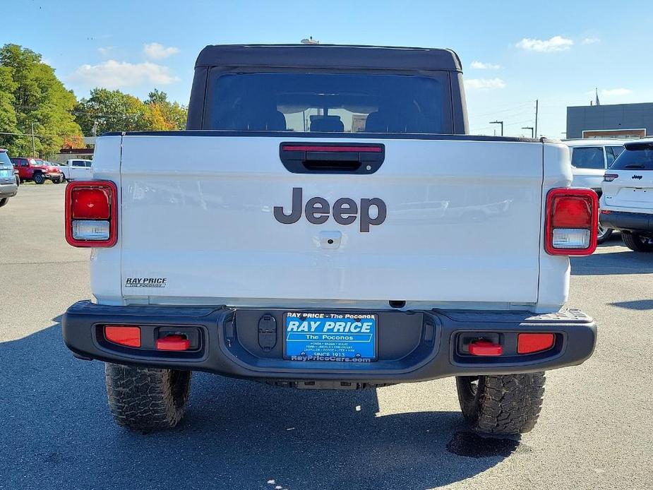 new 2023 Jeep Gladiator car, priced at $46,304