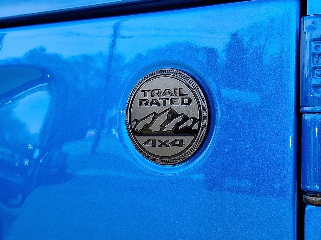 new 2025 Jeep Wrangler car, priced at $59,073