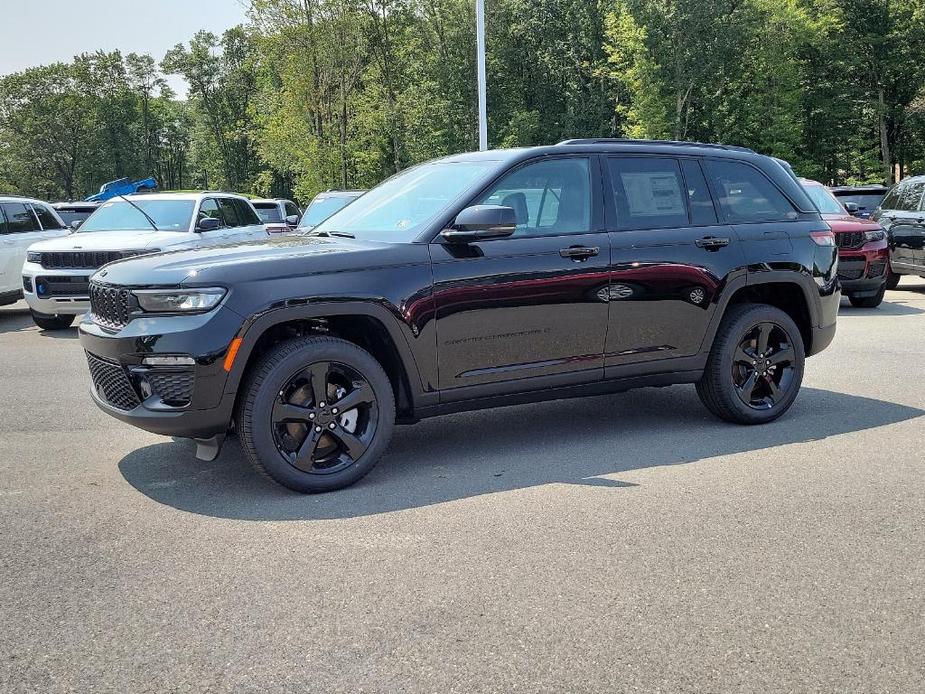 new 2024 Jeep Grand Cherokee car, priced at $53,807