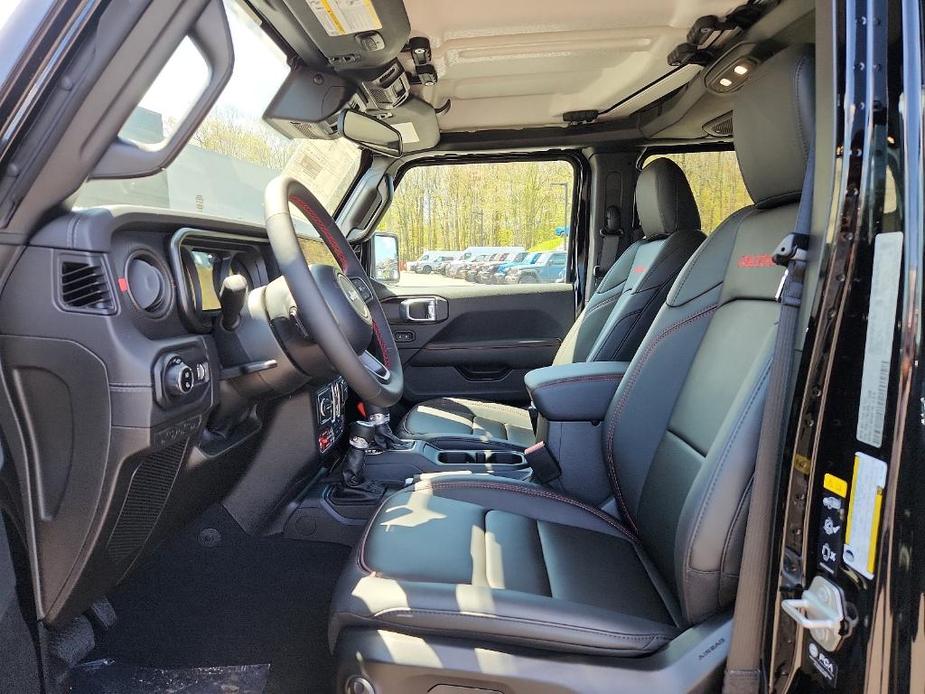 new 2024 Jeep Gladiator car, priced at $59,306