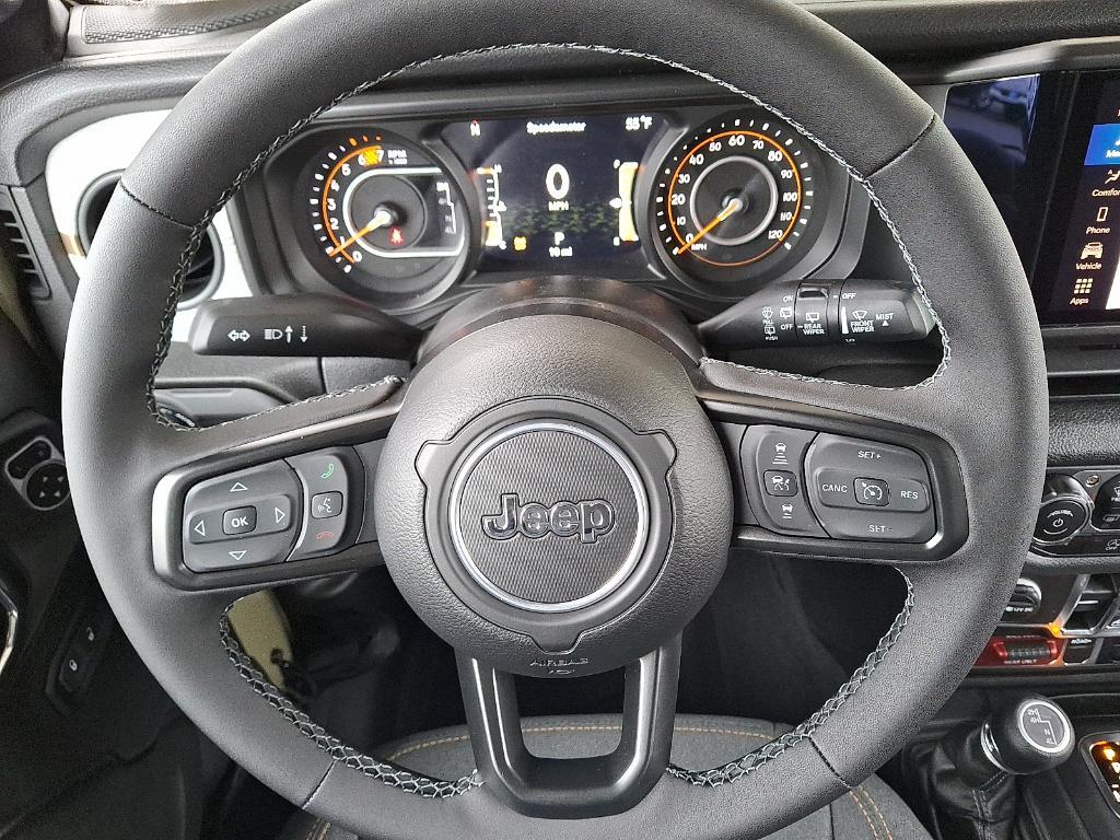 new 2025 Jeep Wrangler car, priced at $51,276