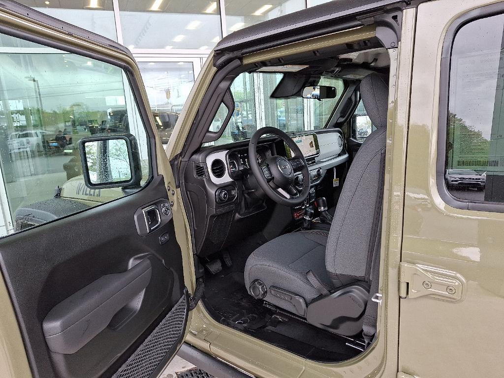 new 2025 Jeep Wrangler car, priced at $51,276