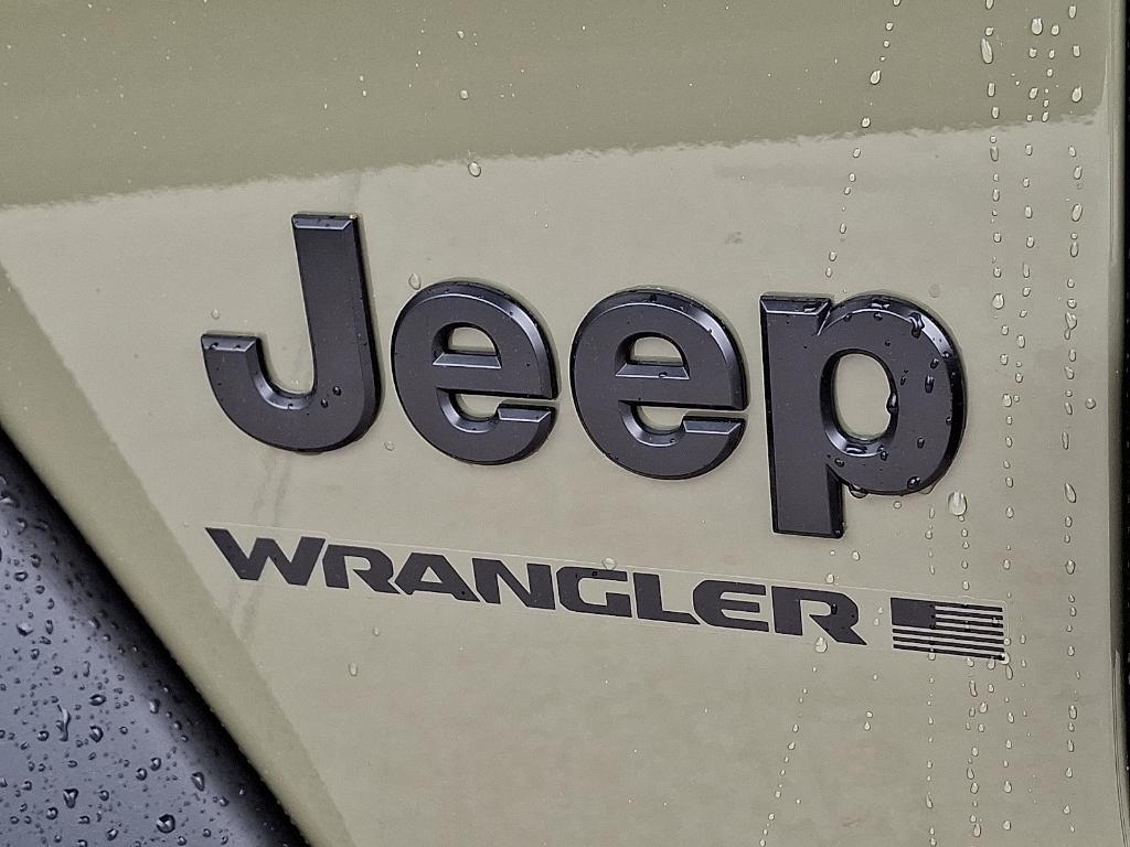 new 2025 Jeep Wrangler car, priced at $51,276