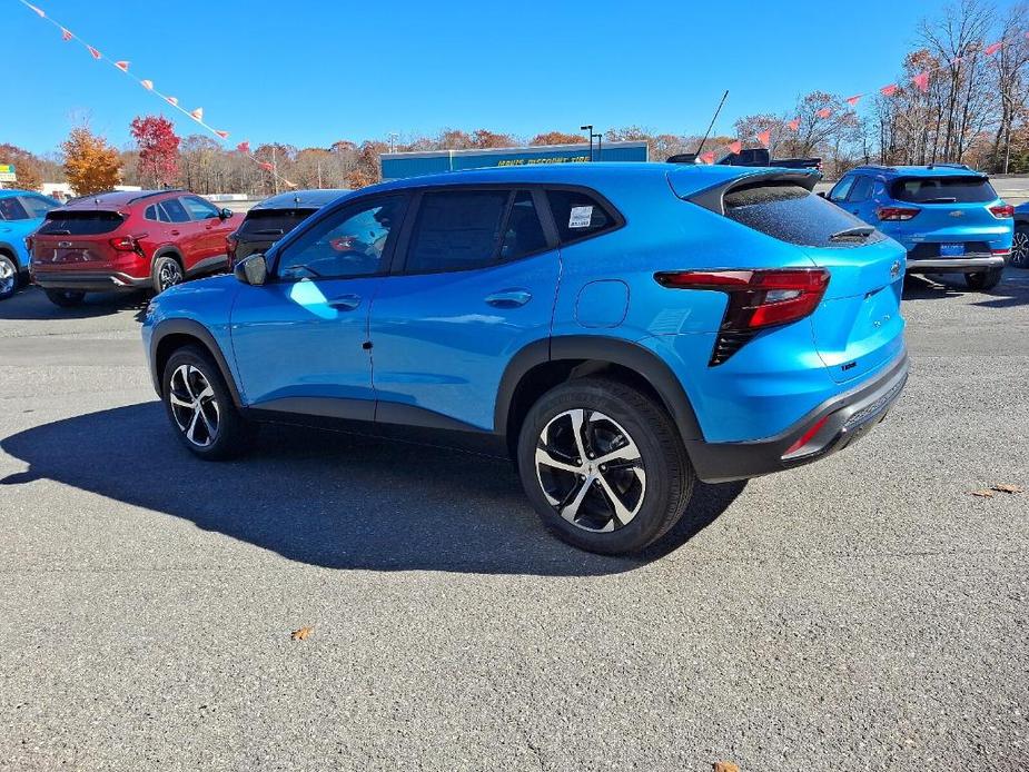 new 2025 Chevrolet Trax car, priced at $23,954