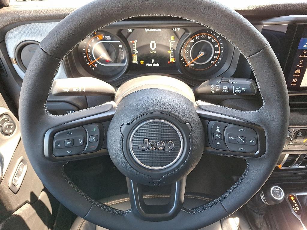 new 2025 Jeep Wrangler car, priced at $48,375