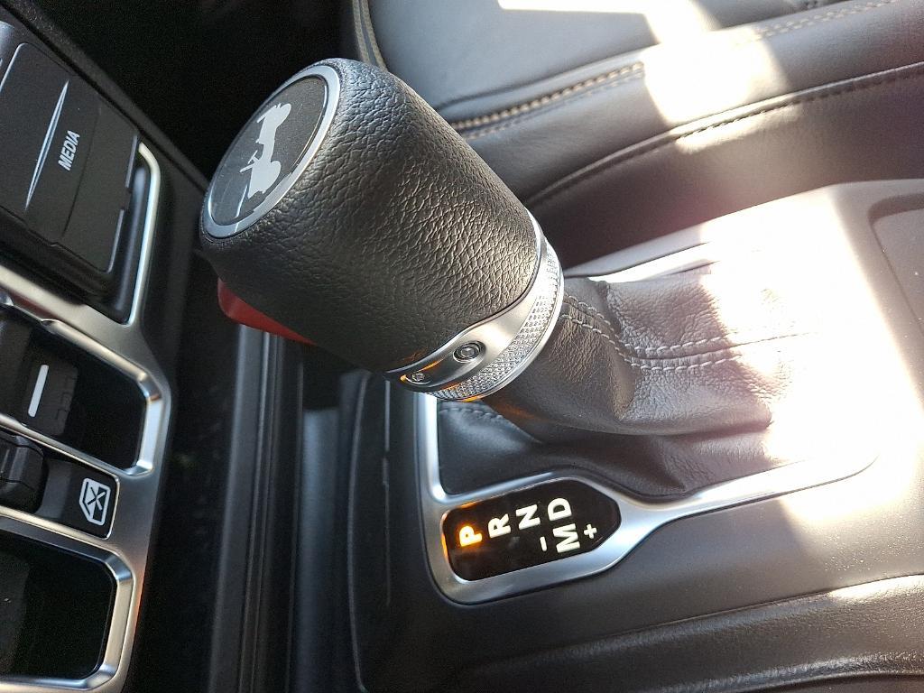 new 2025 Jeep Wrangler car, priced at $48,375