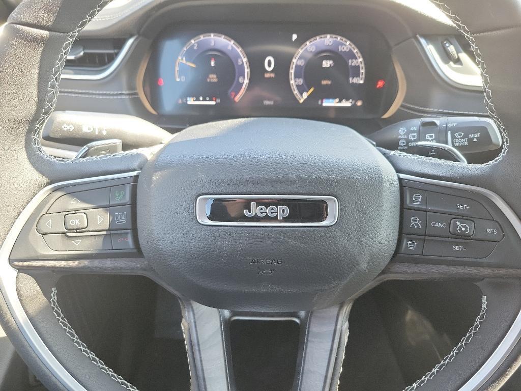 new 2024 Jeep Grand Cherokee L car, priced at $57,209