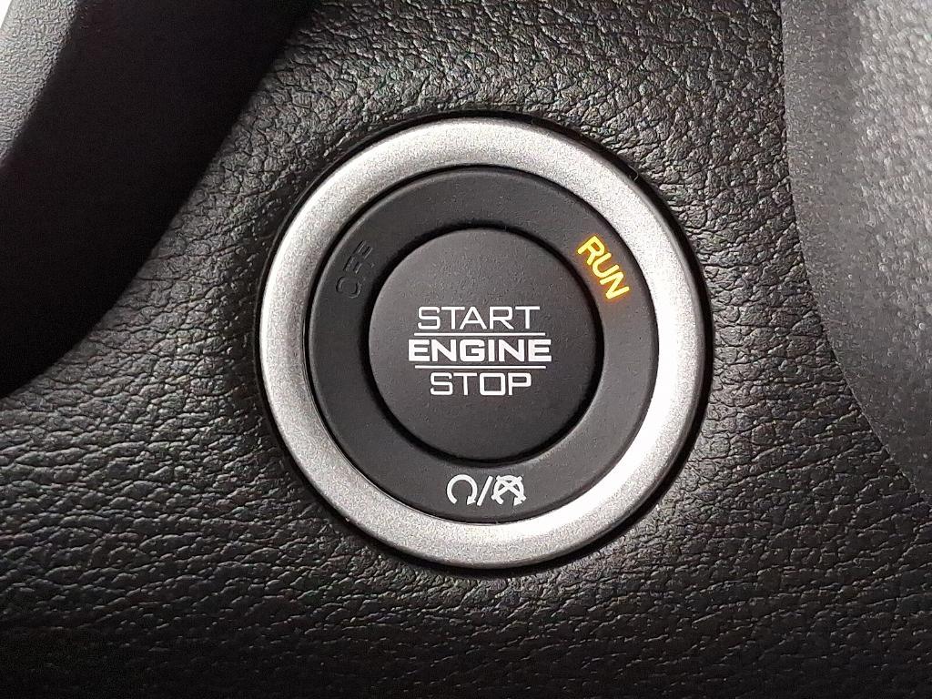 new 2025 Ram 1500 car, priced at $57,740