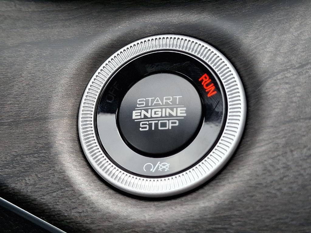 new 2025 Jeep Grand Cherokee L car, priced at $55,360