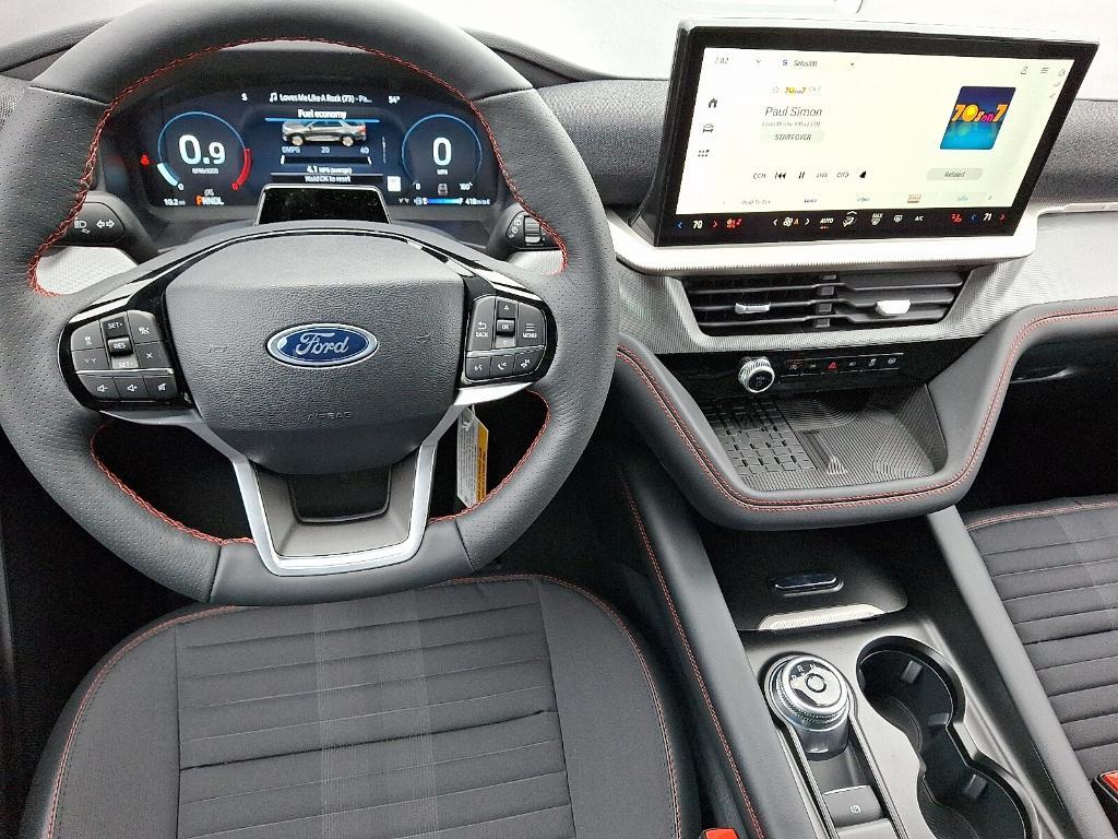 new 2025 Ford Explorer car