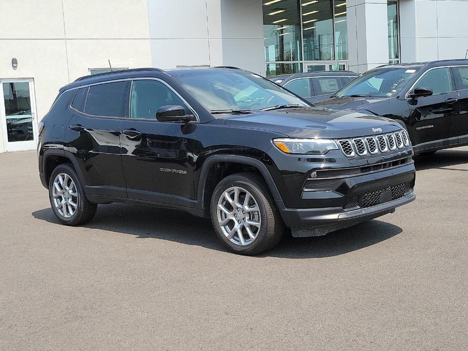 new 2024 Jeep Compass car, priced at $37,479