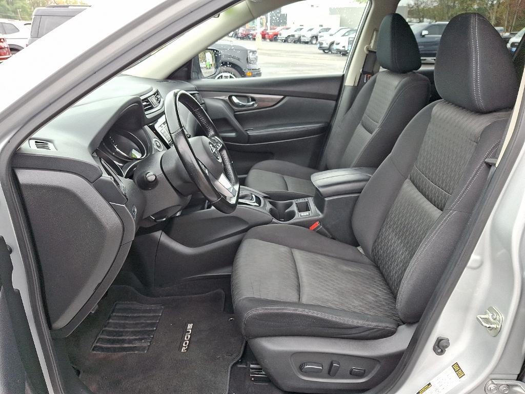 used 2020 Nissan Rogue car, priced at $13,986