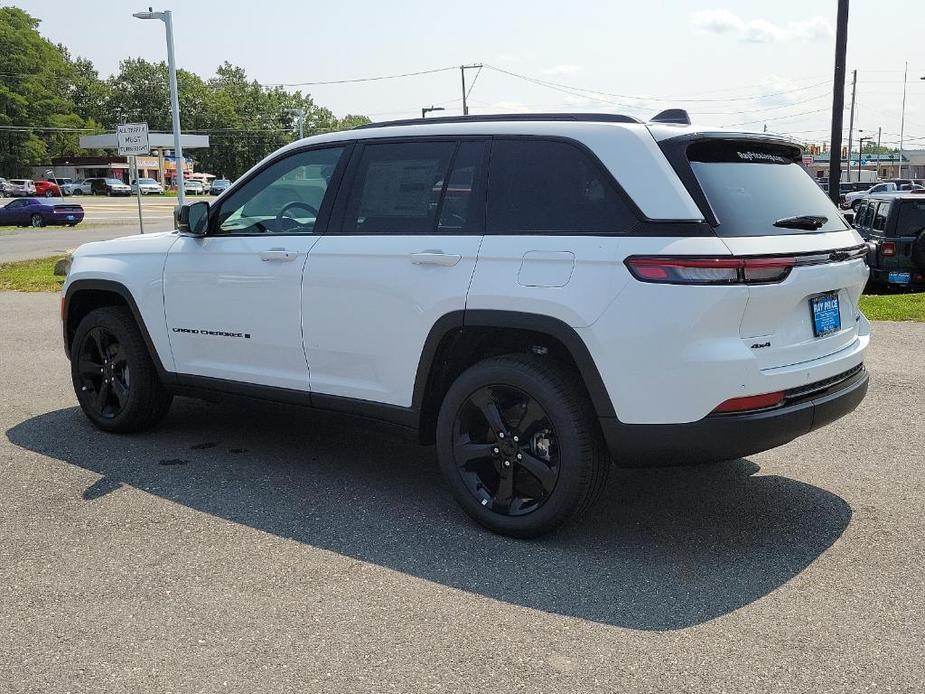 new 2024 Jeep Grand Cherokee car, priced at $53,152