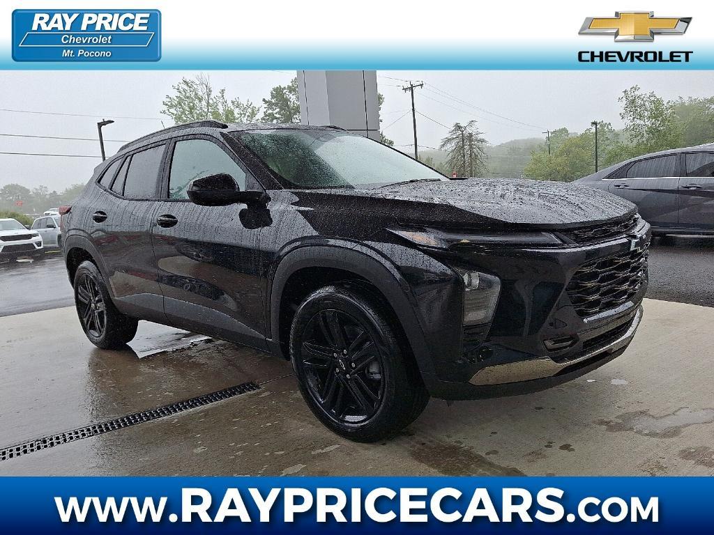 new 2025 Chevrolet Trax car, priced at $26,996
