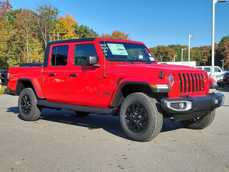 new 2023 Jeep Gladiator car, priced at $51,405