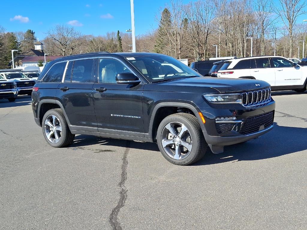 new 2024 Jeep Grand Cherokee 4xe car, priced at $62,602