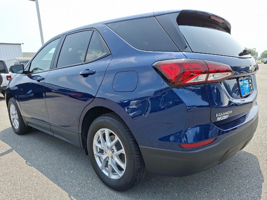 used 2023 Chevrolet Equinox car, priced at $22,737