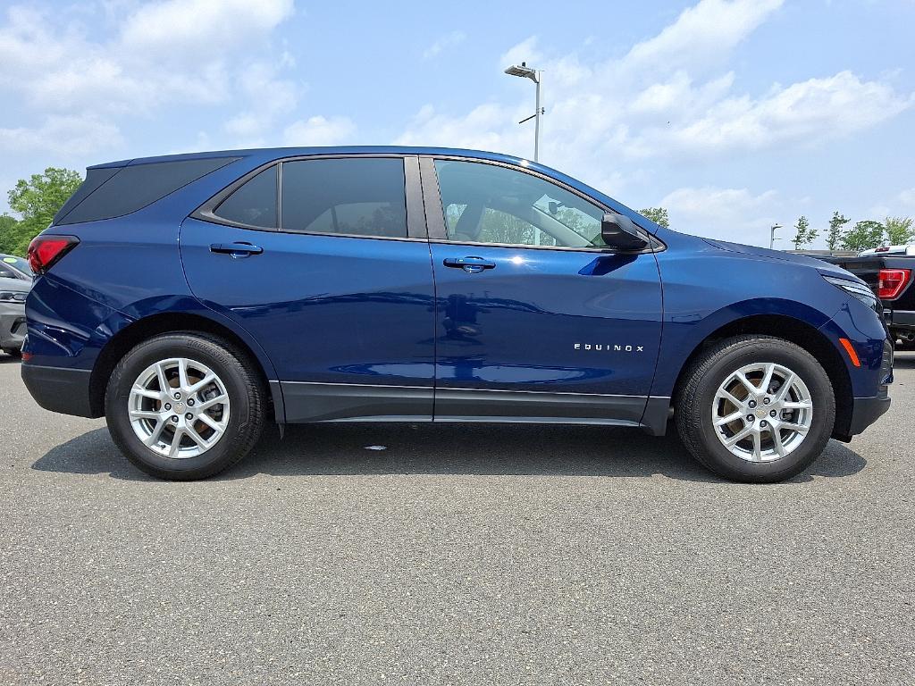 used 2023 Chevrolet Equinox car, priced at $22,737