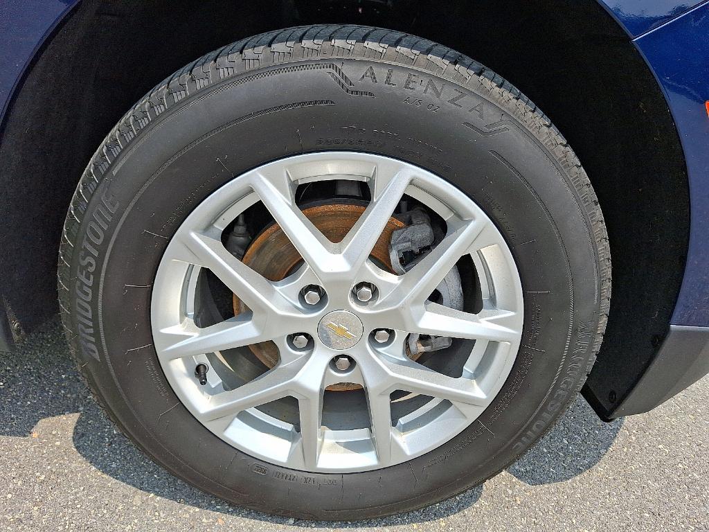 used 2023 Chevrolet Equinox car, priced at $22,737