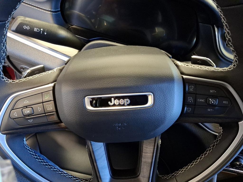 new 2024 Jeep Grand Cherokee L car, priced at $45,931