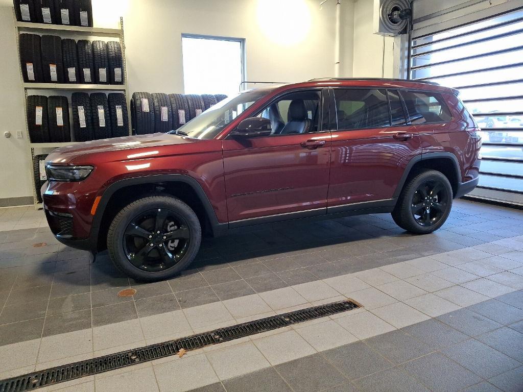 new 2024 Jeep Grand Cherokee L car, priced at $45,931