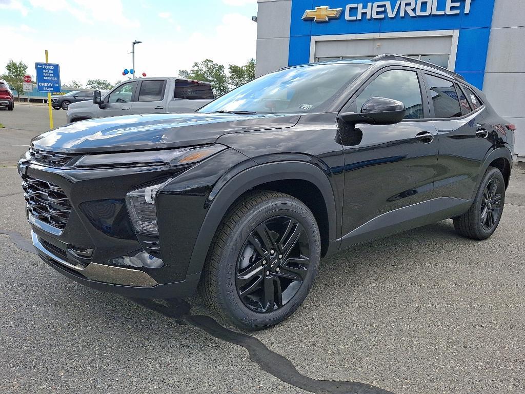 new 2025 Chevrolet Trax car, priced at $26,966