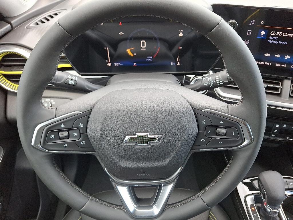 new 2025 Chevrolet Trax car, priced at $26,966