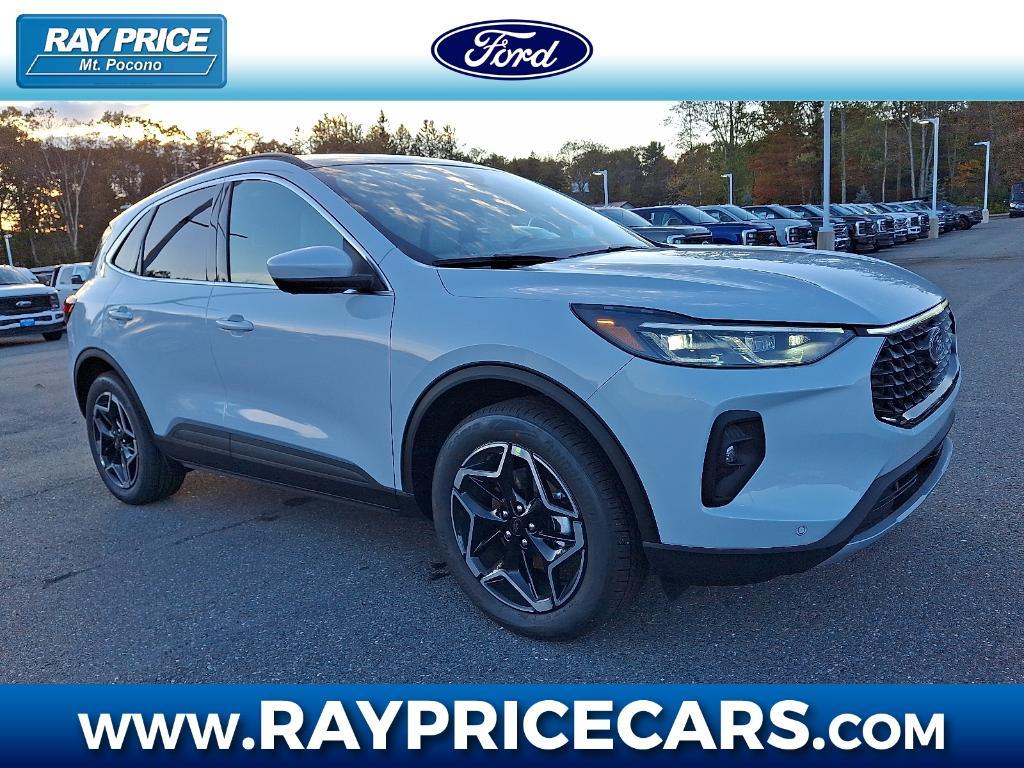 new 2025 Ford Escape car, priced at $39,955