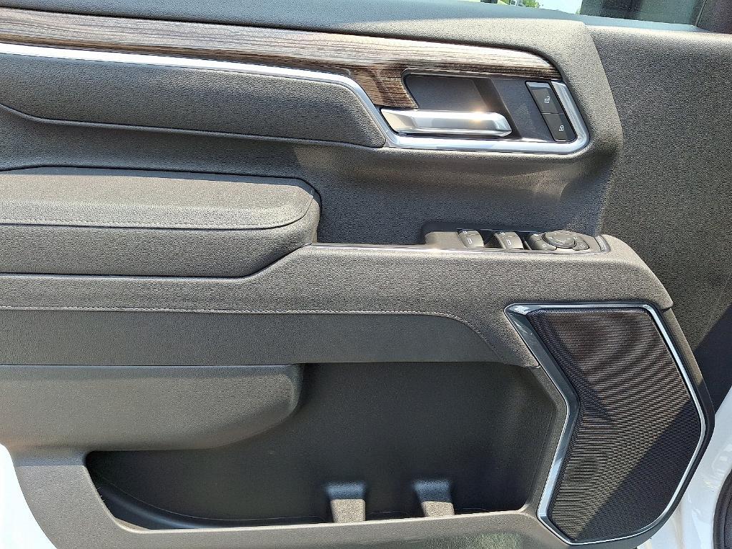new 2025 Chevrolet Silverado 2500 car, priced at $77,284