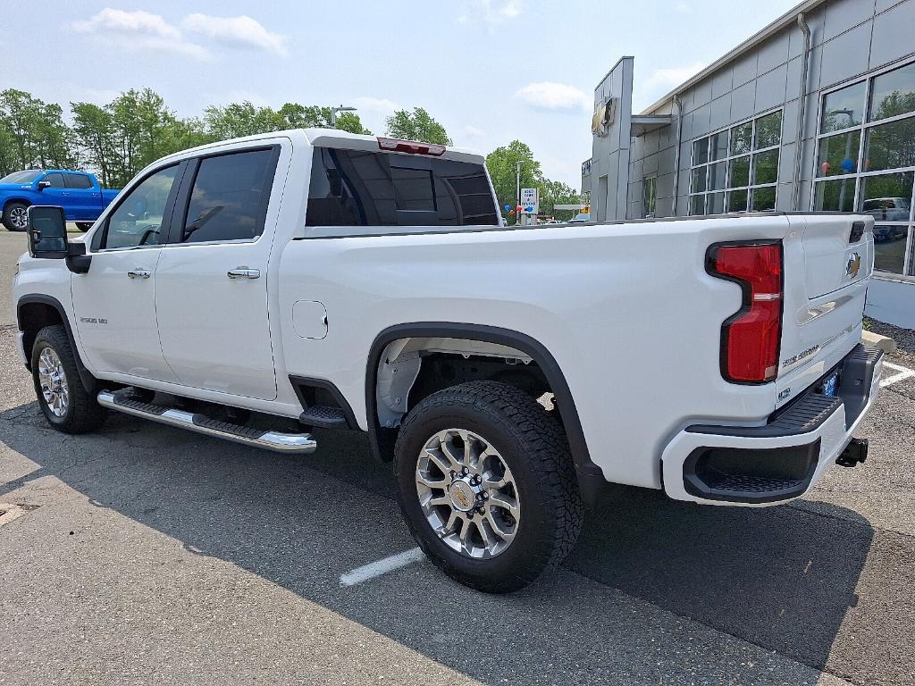new 2025 Chevrolet Silverado 2500 car