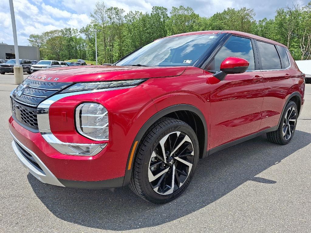 used 2023 Mitsubishi Outlander car, priced at $26,983