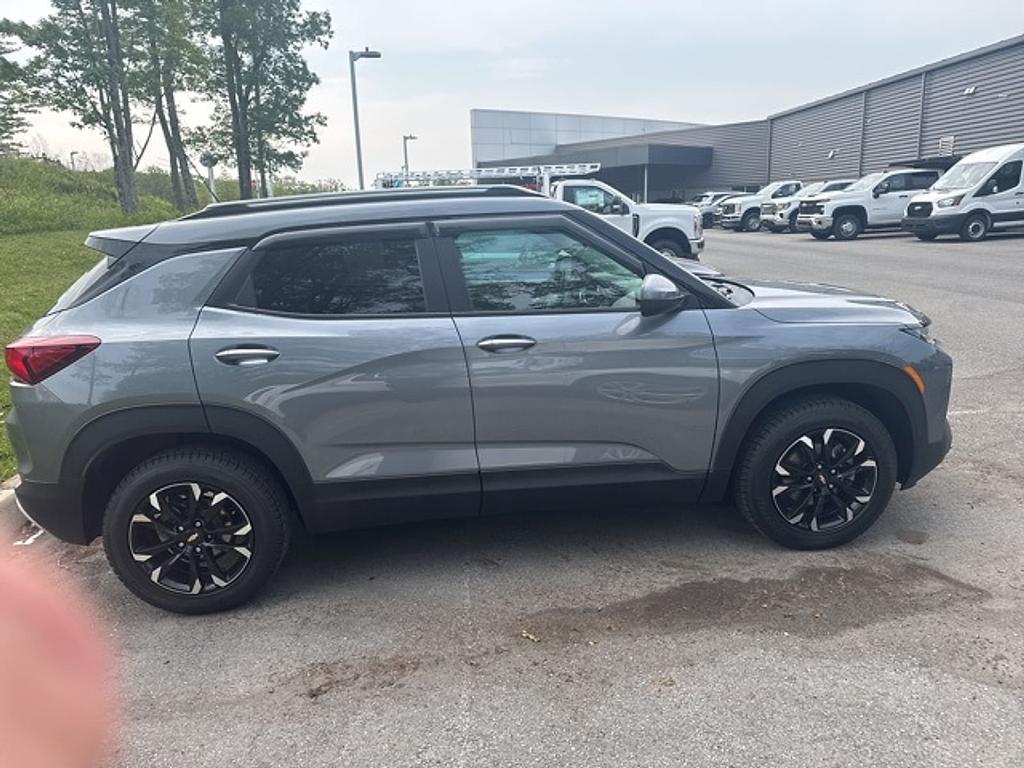 used 2022 Chevrolet TrailBlazer car, priced at $23,325