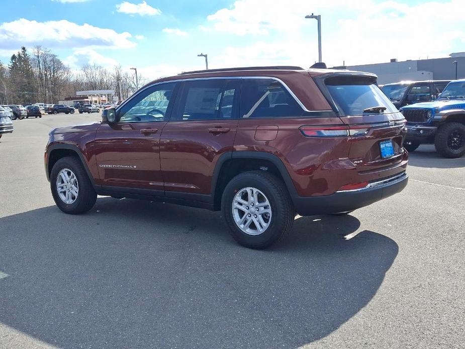 new 2024 Jeep Grand Cherokee car, priced at $42,330