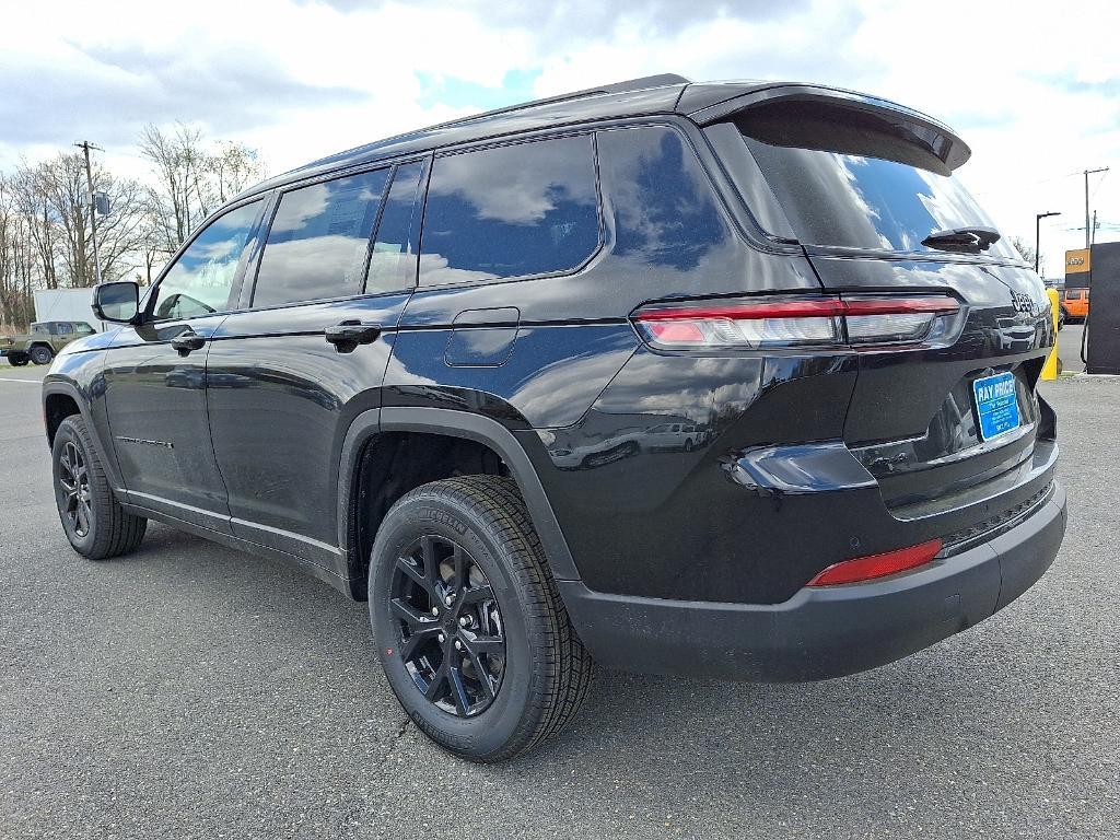 new 2025 Jeep Grand Cherokee L car, priced at $46,358