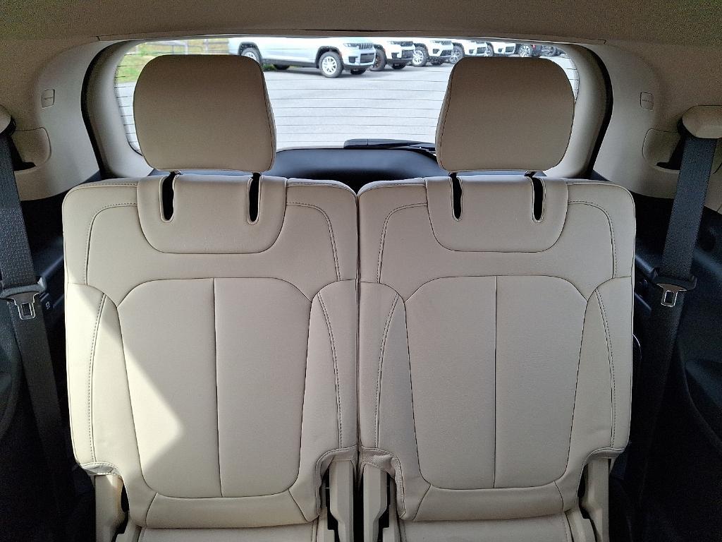 used 2021 Jeep Grand Cherokee L car, priced at $29,906