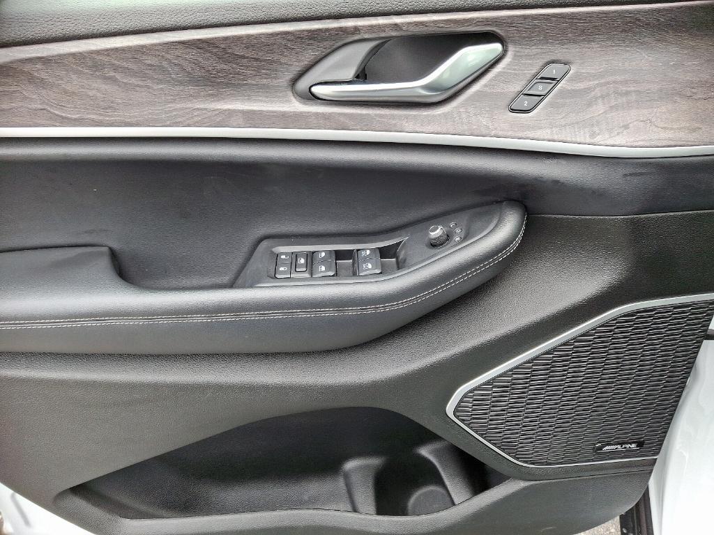 used 2022 Jeep Grand Cherokee L car, priced at $34,977