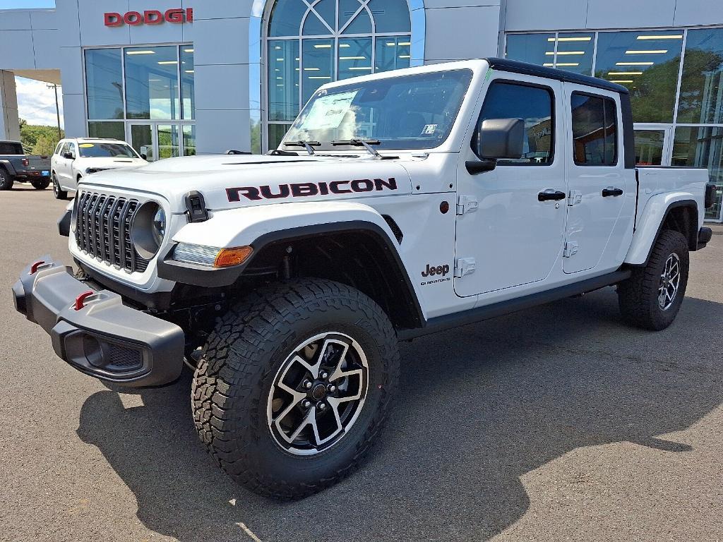 new 2025 Jeep Gladiator car, priced at $58,337