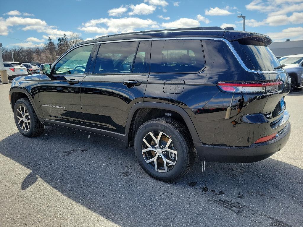 new 2024 Jeep Grand Cherokee L car, priced at $51,793