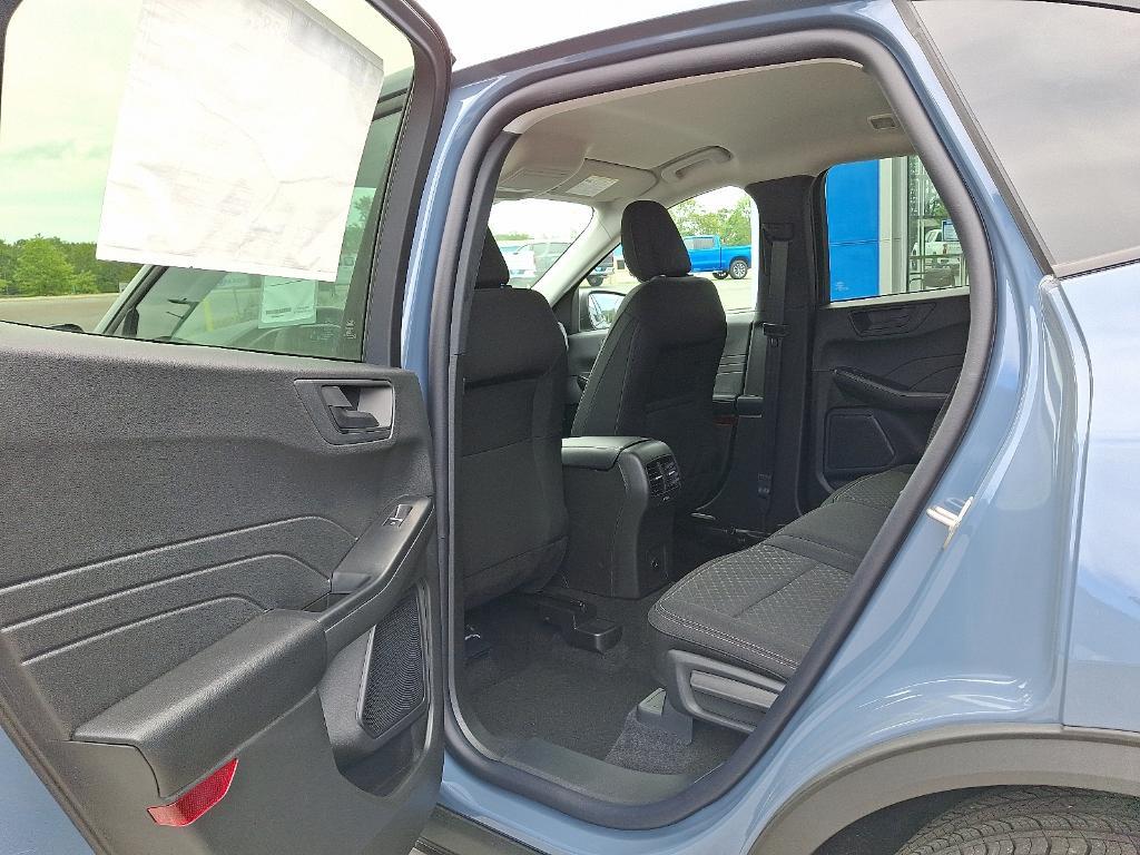new 2025 Ford Escape car, priced at $31,609