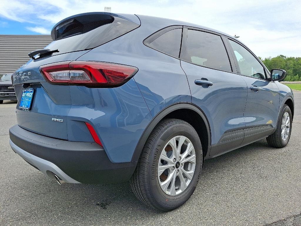 new 2025 Ford Escape car, priced at $31,609