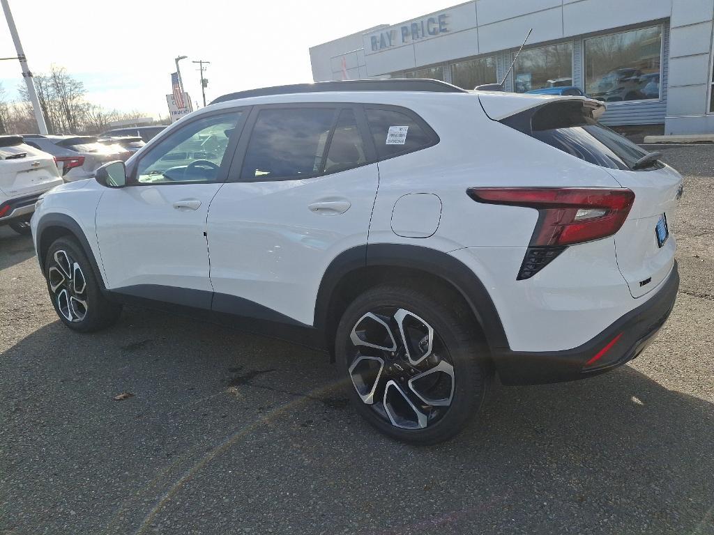 new 2025 Chevrolet Trax car, priced at $25,885