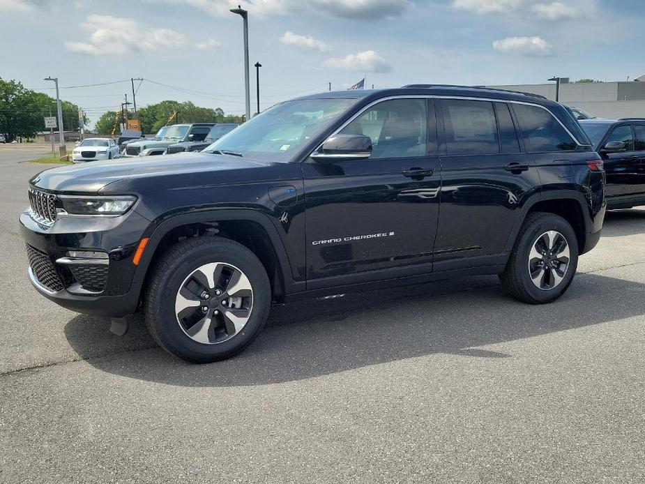 new 2024 Jeep Grand Cherokee 4xe car, priced at $60,401