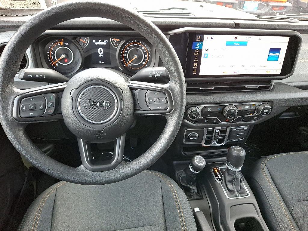 new 2025 Jeep Gladiator car, priced at $41,162