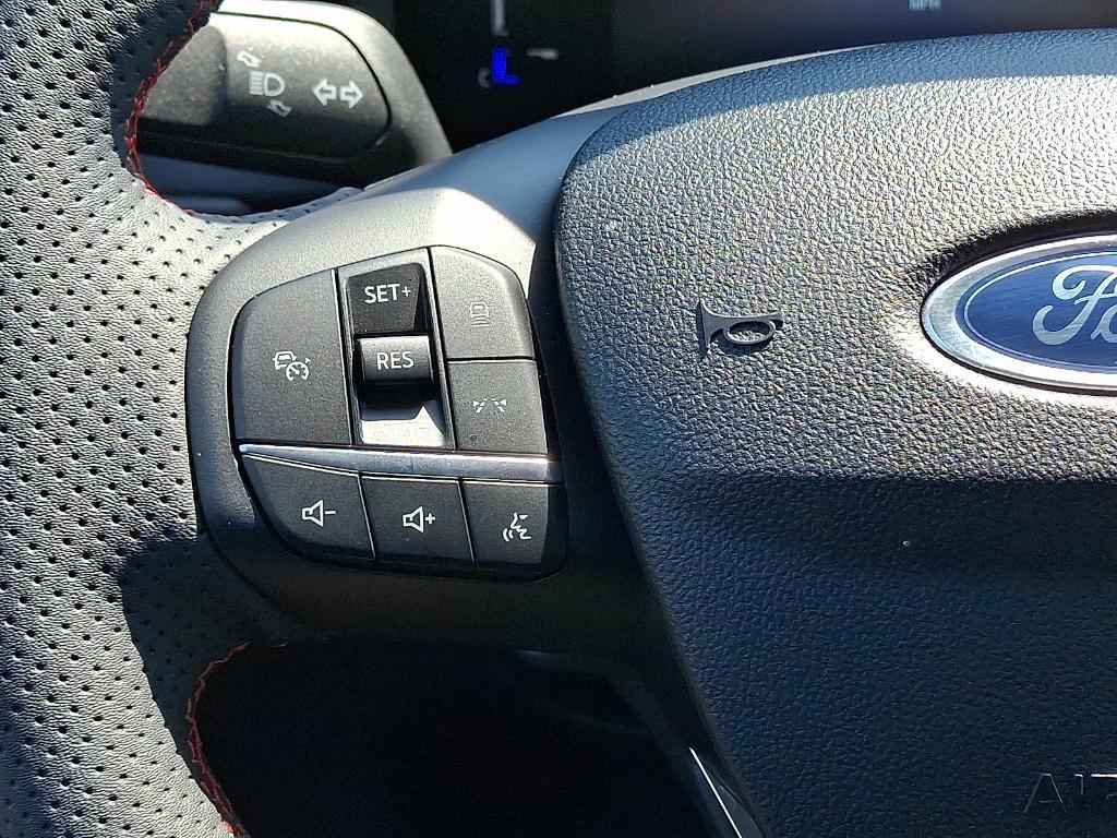used 2023 Ford Escape car, priced at $24,874