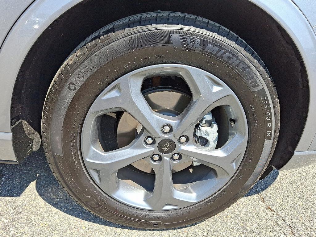 used 2023 Ford Escape car, priced at $25,762