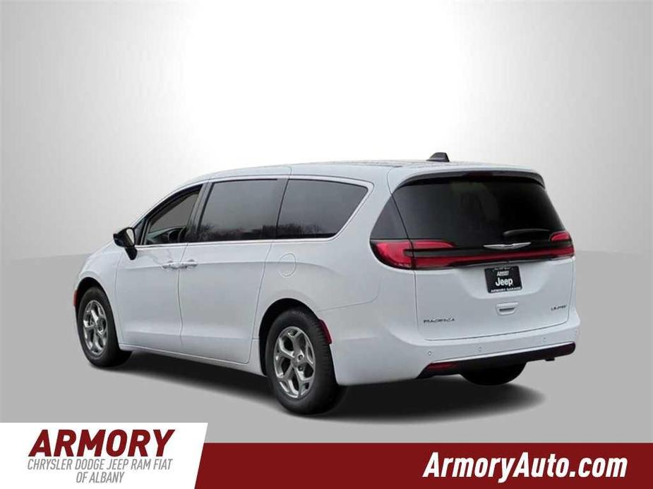 new 2024 Chrysler Pacifica car, priced at $46,679