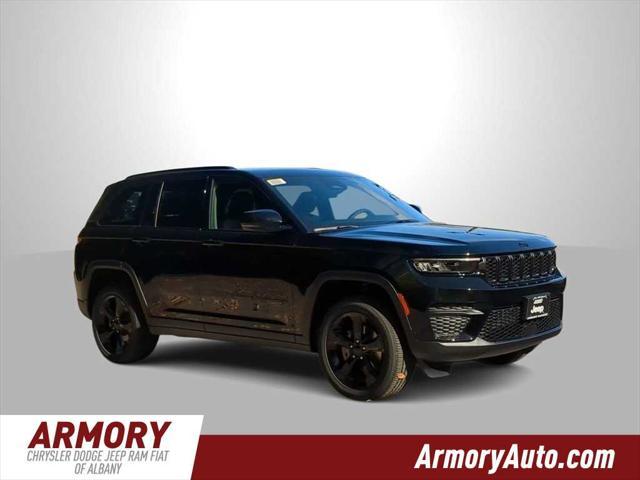 new 2025 Jeep Grand Cherokee car, priced at $47,175