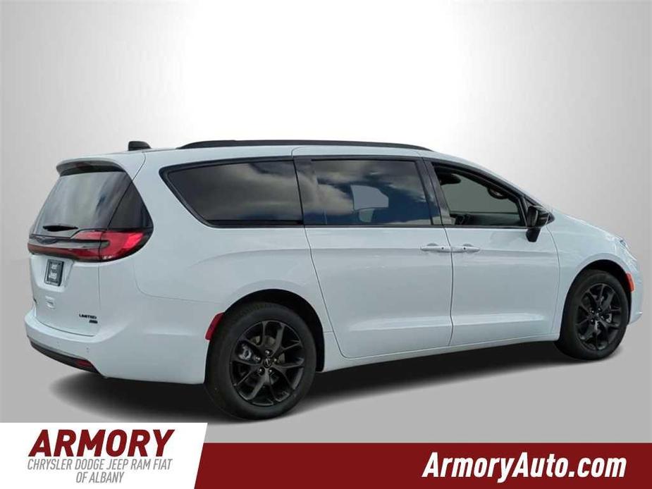 new 2024 Chrysler Pacifica car, priced at $51,887