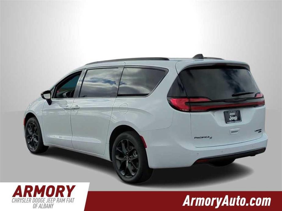 new 2024 Chrysler Pacifica car, priced at $51,887